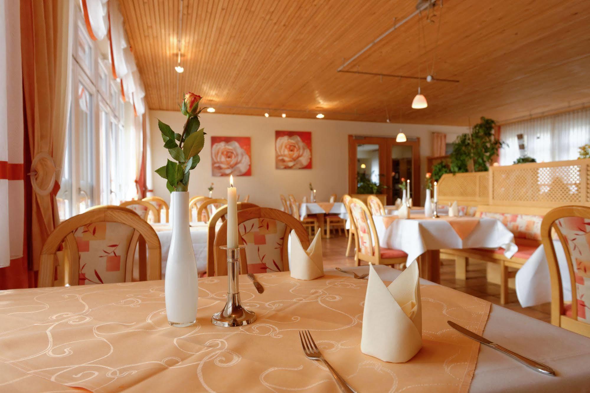Hotel Restaurant Talblick บัด ดิตเซนบาค ภายนอก รูปภาพ